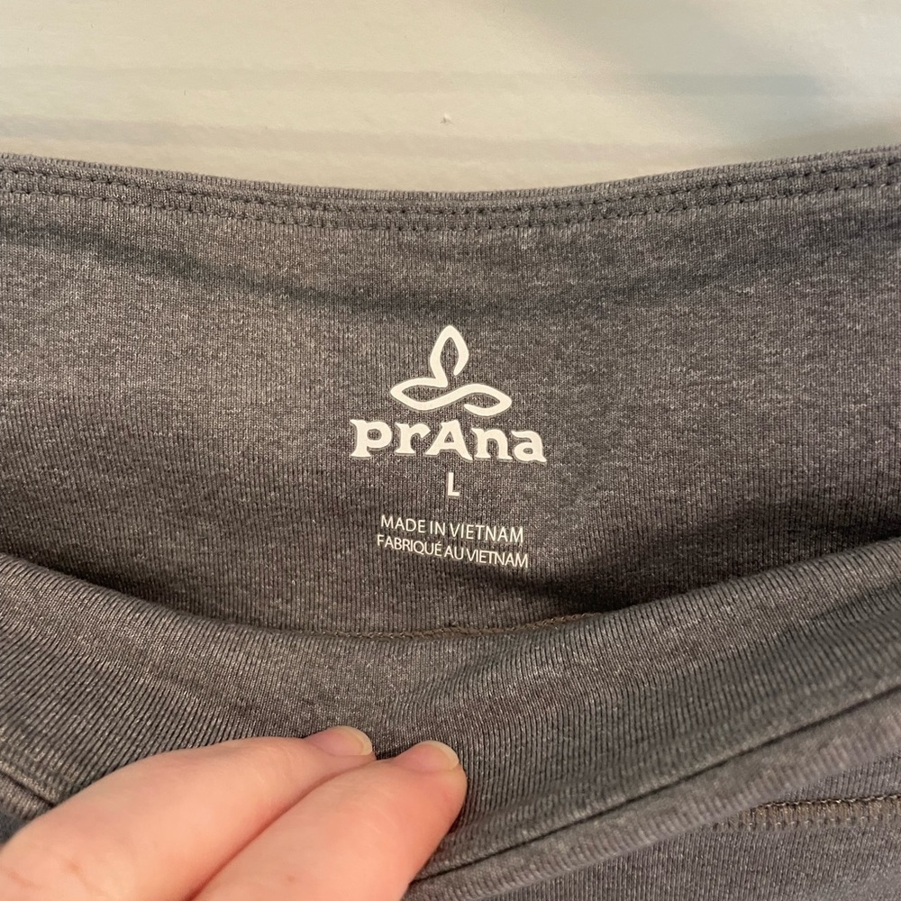 Prana Grey Cropped Leggings - Picture 3 of 9